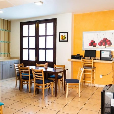 Happy Express Hotel Oaxaca المظهر الخارجي الصورة