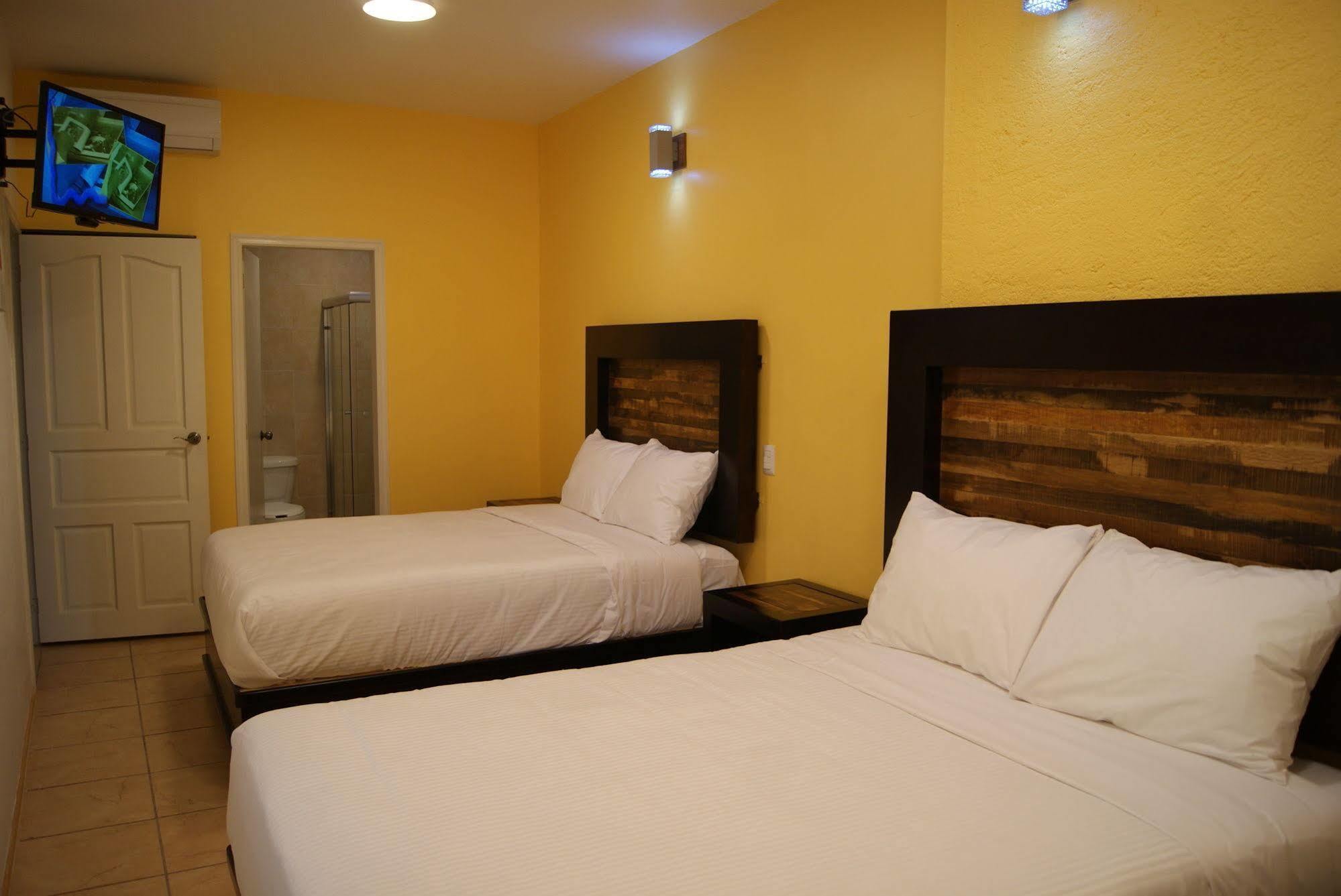 Happy Express Hotel Oaxaca المظهر الخارجي الصورة