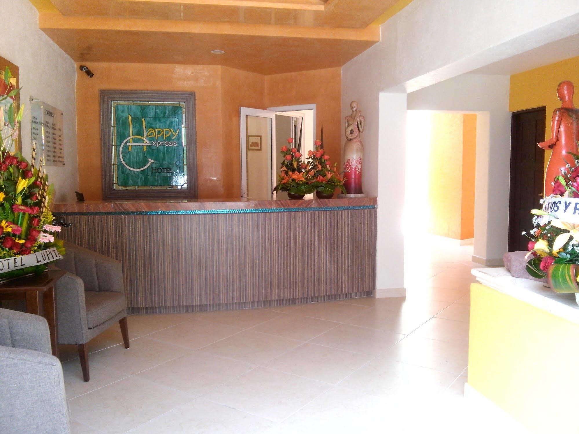 Happy Express Hotel Oaxaca المظهر الخارجي الصورة